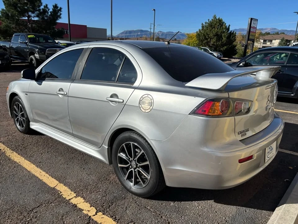 2017 Mitsubishi Lancer 10th Gen - Image 5 of 14