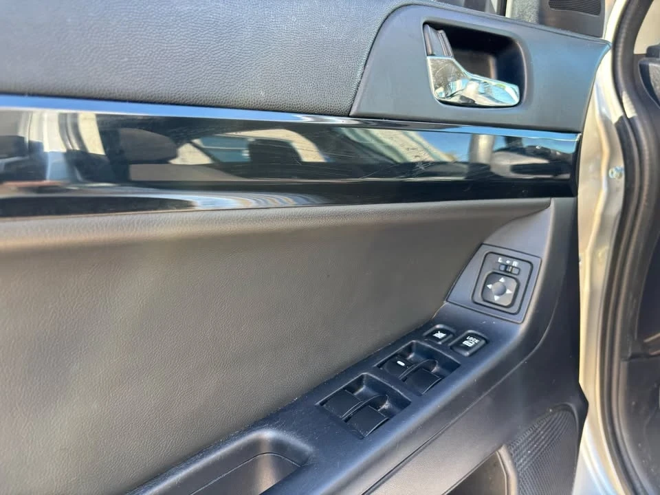 2017 Mitsubishi Lancer 10th Gen - Image 10 of 14
