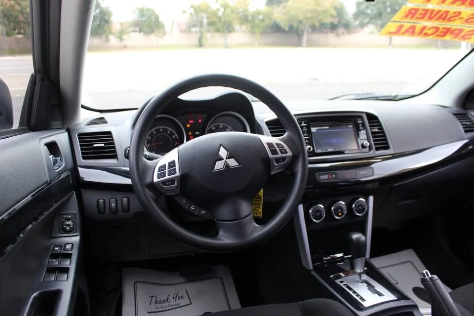 2017 Mitsubishi Lancer 10th Gen - Image 9 of 20