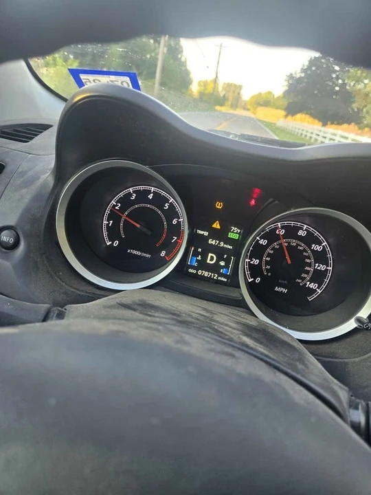 2017 Mitsubishi Lancer 10th Gen - Image 7 of 9