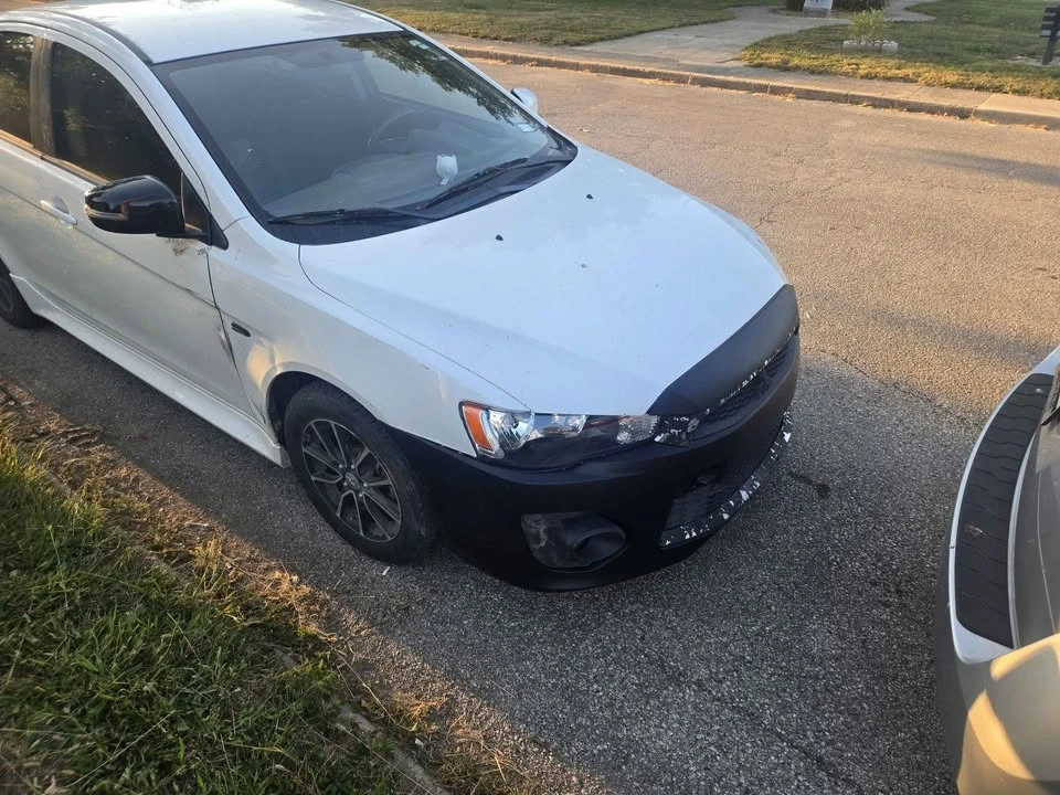 2017 Mitsubishi Lancer 10th Gen - Image 2 of 9