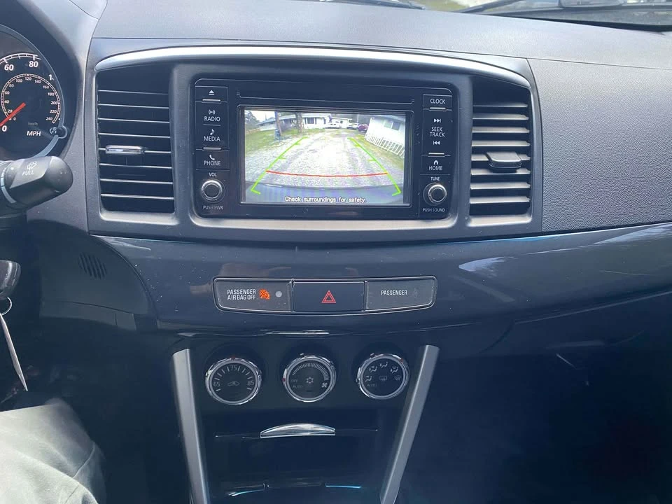 2017 Mitsubishi Lancer 10th Gen - Image 15 of 17