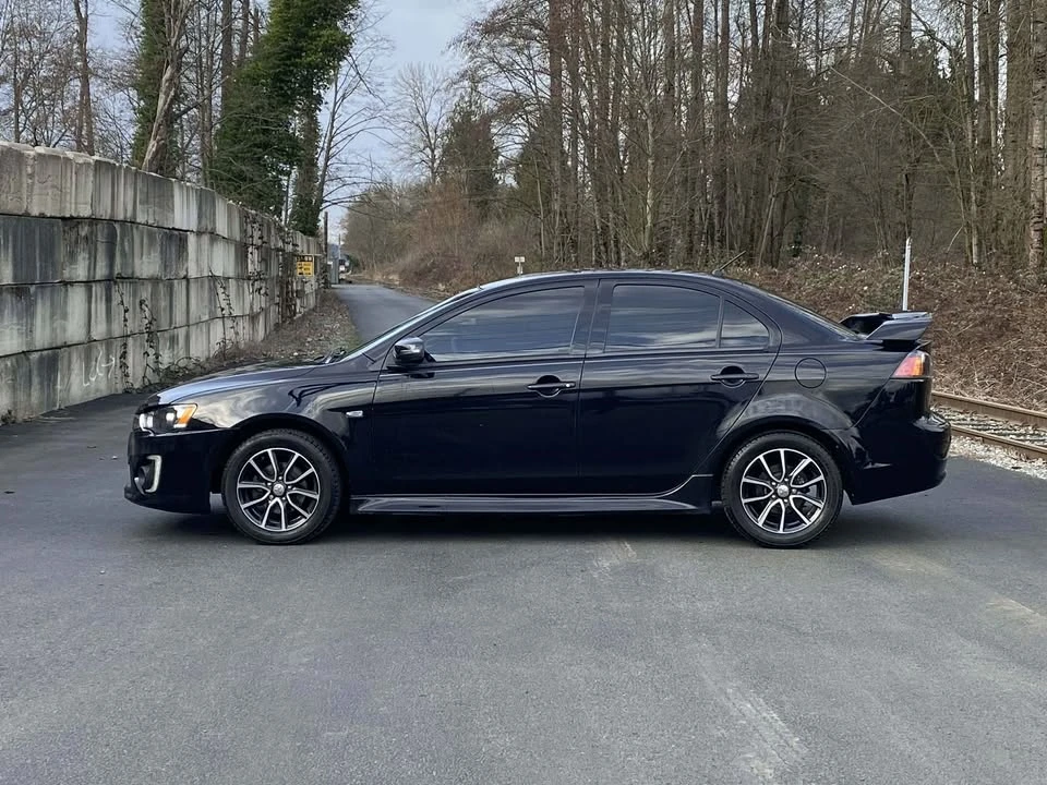 2017 Mitsubishi Lancer 10th Gen - Image 4 of 17