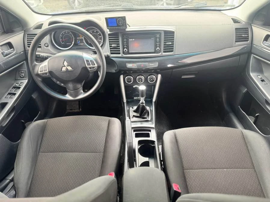 2017 Mitsubishi Lancer 10th Gen - Image 13 of 18