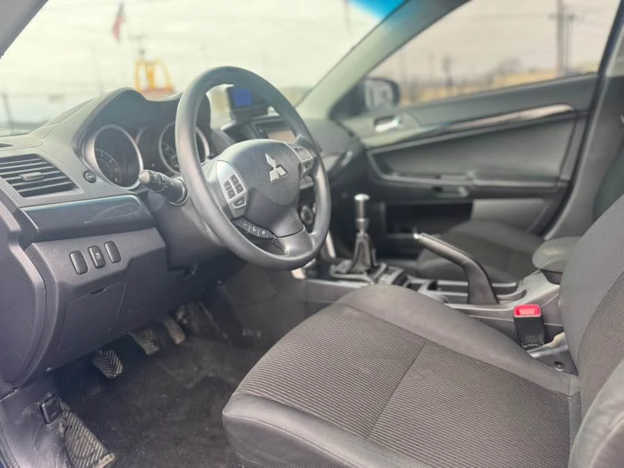 2017 Mitsubishi Lancer 10th Gen - Image 5 of 18