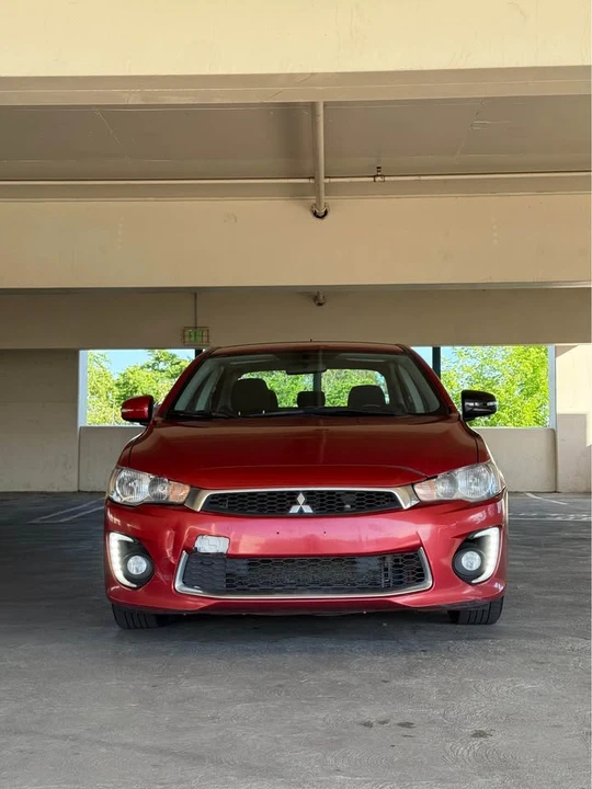 2017 Mitsubishi Lancer 10th Gen - Image 9 of 15