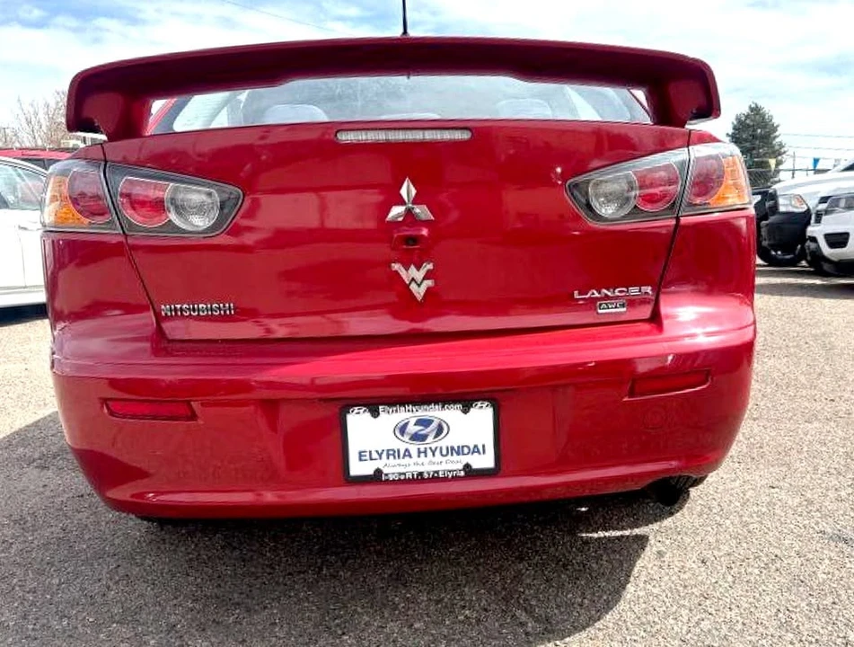 2017 Mitsubishi Lancer 10th Gen - Image 8 of 20