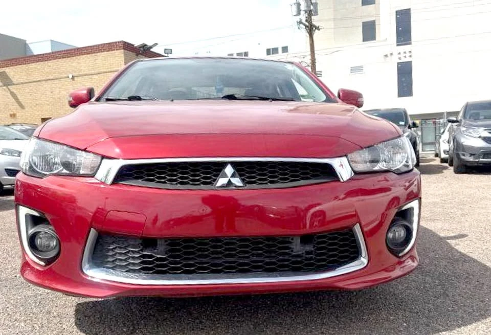 2017 Mitsubishi Lancer 10th Gen - Image 9 of 20