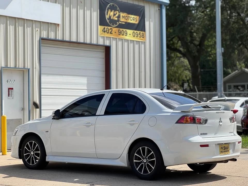 2017 Mitsubishi Lancer 10th Gen - Image 5 of 20