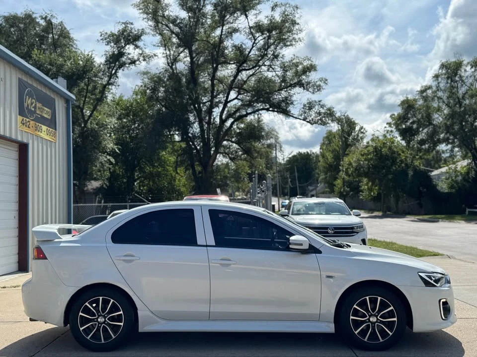 2017 Mitsubishi Lancer 10th Gen - Image 3 of 20