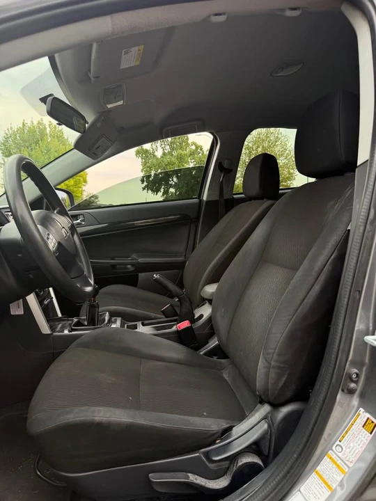 2017 Mitsubishi Lancer 10th Gen - Image 4 of 6