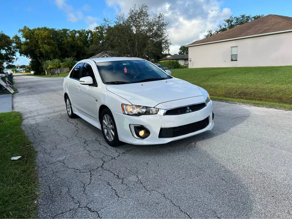 2017 Mitsubishi Lancer 10th Gen - Image 2 of 12