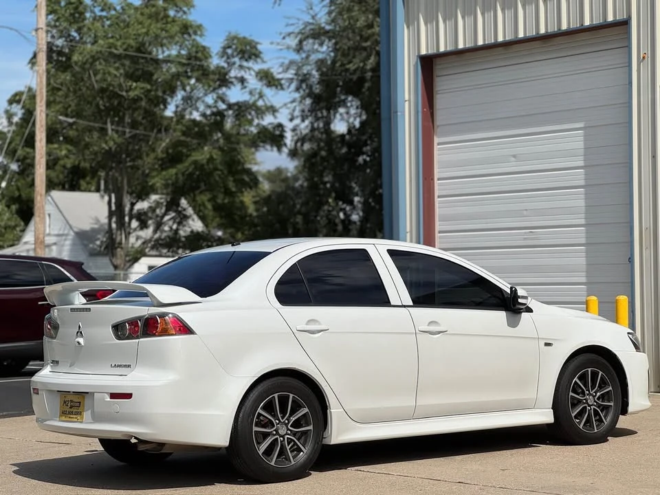 2017 Mitsubishi Lancer 10th Gen - Image 6 of 20