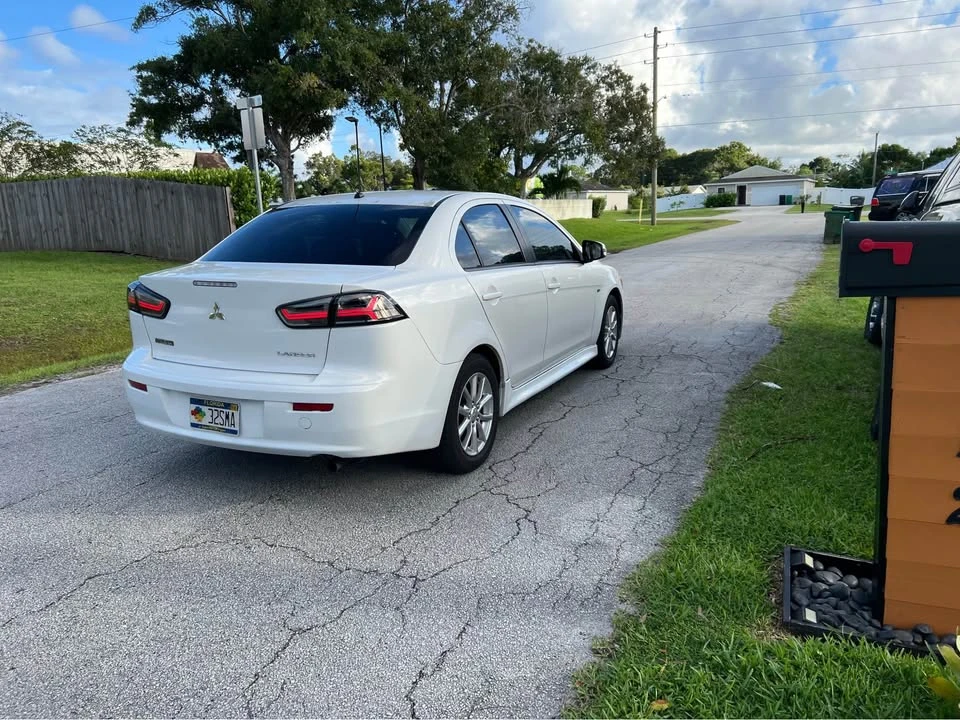 2017 Mitsubishi Lancer 10th Gen - Image 6 of 12