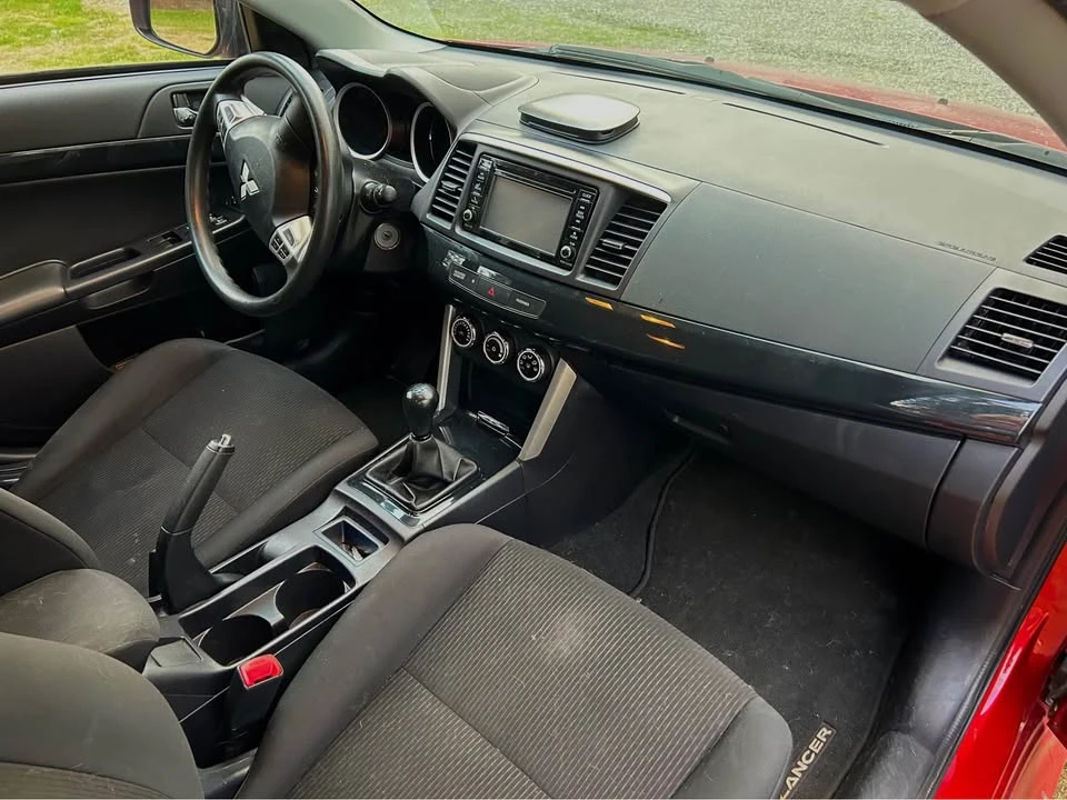 2017 Mitsubishi Lancer 10th Gen - Image 5 of 15