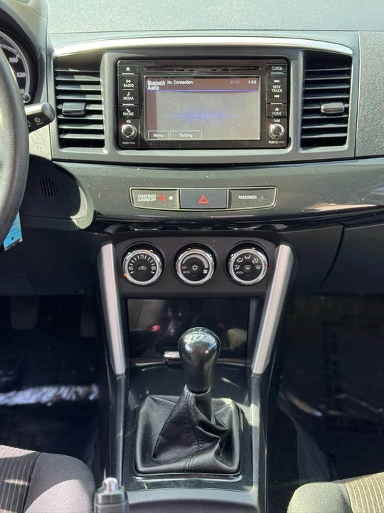 2017 Mitsubishi Lancer 10th Gen - Image 16 of 20