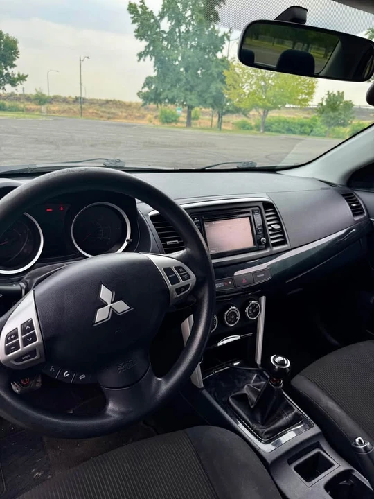 2017 Mitsubishi Lancer 10th Gen - Image 3 of 6