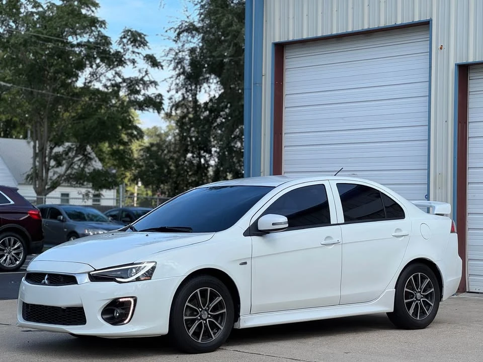 2017 Mitsubishi Lancer 10th Gen - Image 2 of 20
