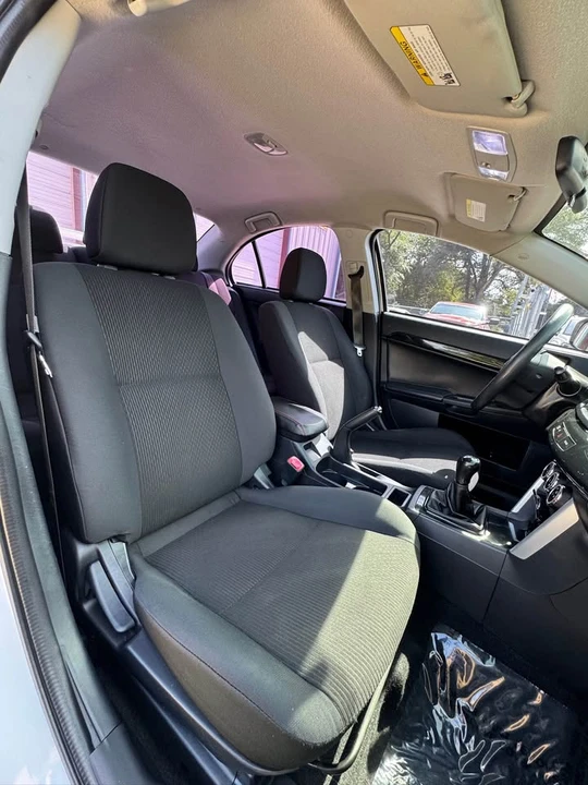 2017 Mitsubishi Lancer 10th Gen - Image 9 of 20