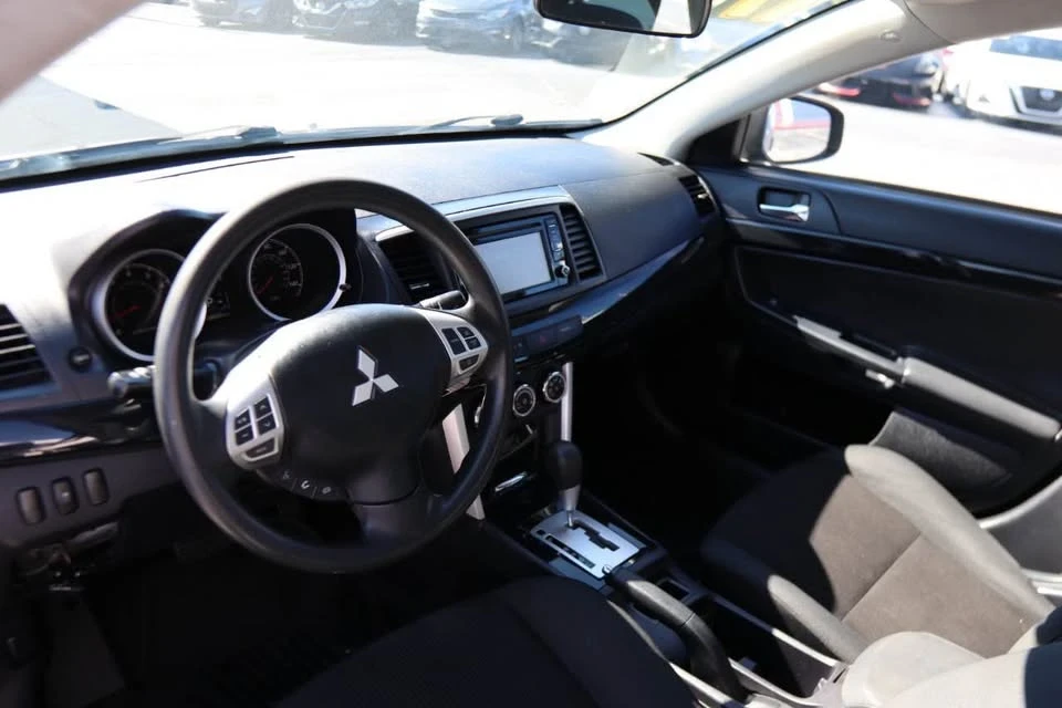 2017 Mitsubishi Lancer 10th Gen - Image 2 of 8
