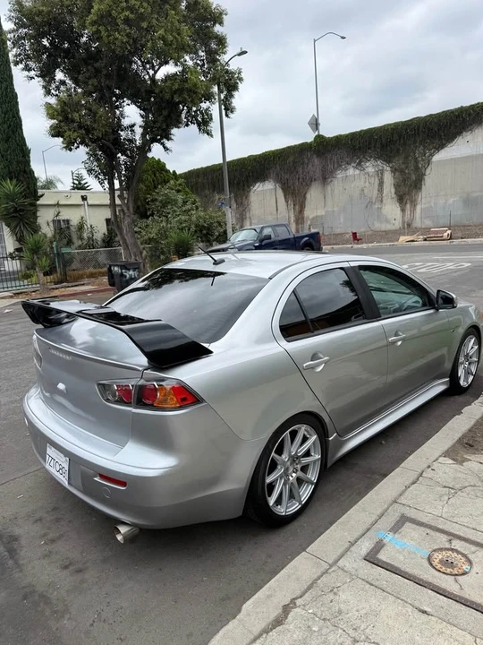 2017 Mitsubishi Lancer 10th Gen - Image 3 of 18