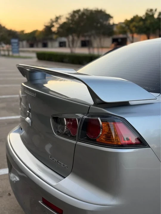 2017 Mitsubishi Lancer 10th Gen - Image 11 of 19