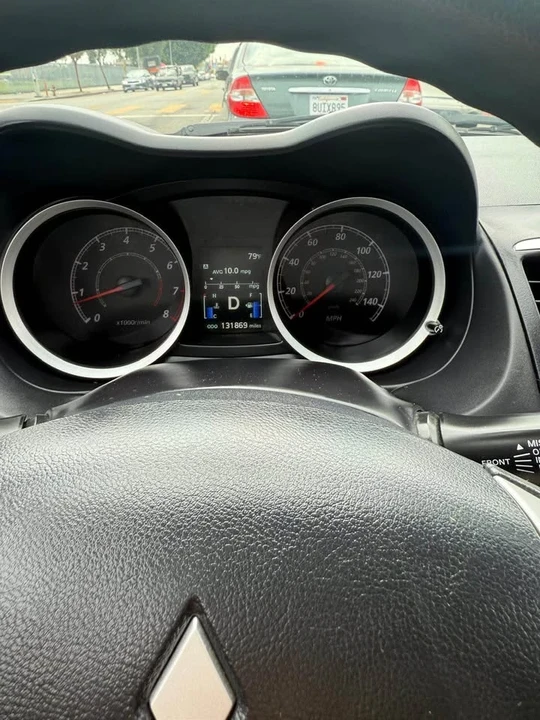 2017 Mitsubishi Lancer 10th Gen - Image 18 of 20