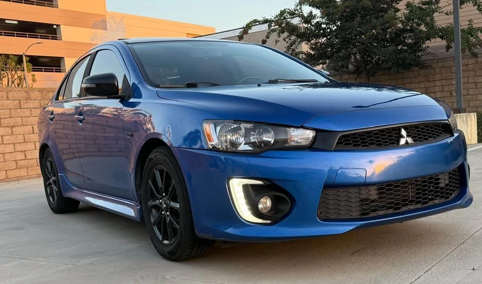 2017 Mitsubishi Lancer 10th Gen - Image 3 of 17