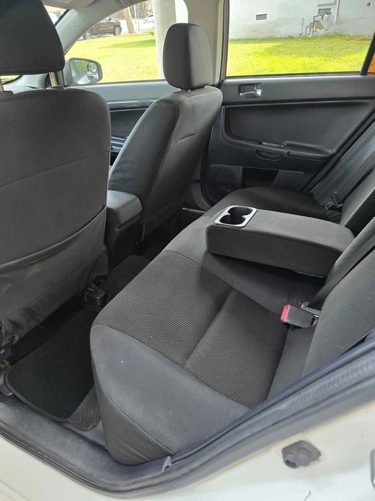 2017 Mitsubishi Lancer 10th Gen - Image 11 of 13