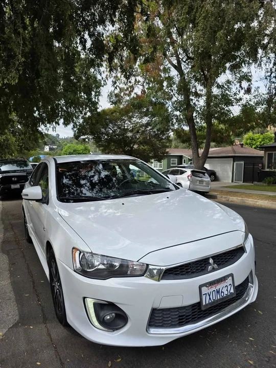 2017 Mitsubishi Lancer 10th Gen - Image 4 of 13