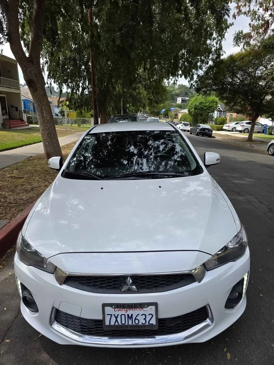 2017 Mitsubishi Lancer 10th Gen - Image 2 of 13