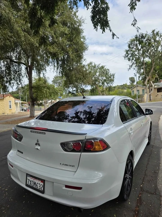 2017 Mitsubishi Lancer 10th Gen - Image 5 of 13