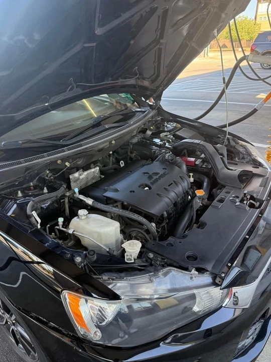 2017 Mitsubishi Lancer 10th Gen - Image 9 of 17