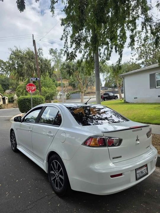 2017 Mitsubishi Lancer 10th Gen - Image 3 of 13