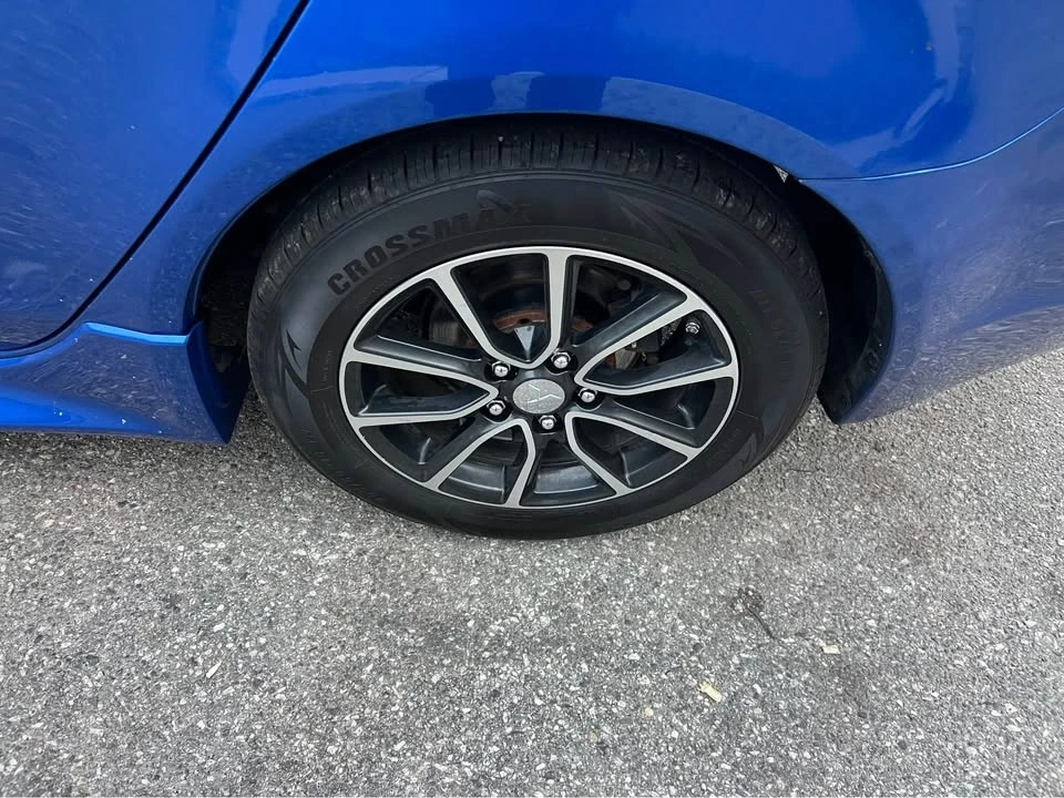 2017 Mitsubishi Lancer 10th Gen - Image 18 of 19