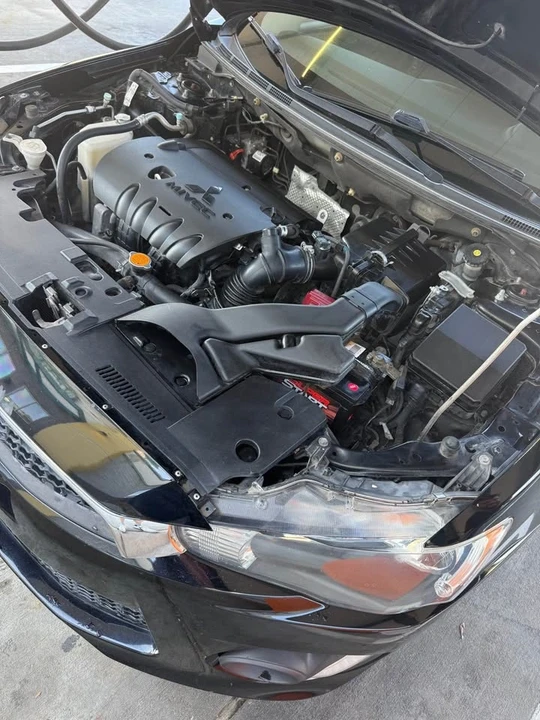 2017 Mitsubishi Lancer 10th Gen - Image 10 of 17