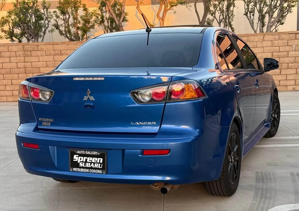 2017 Mitsubishi Lancer 10th Gen - Image 5 of 17