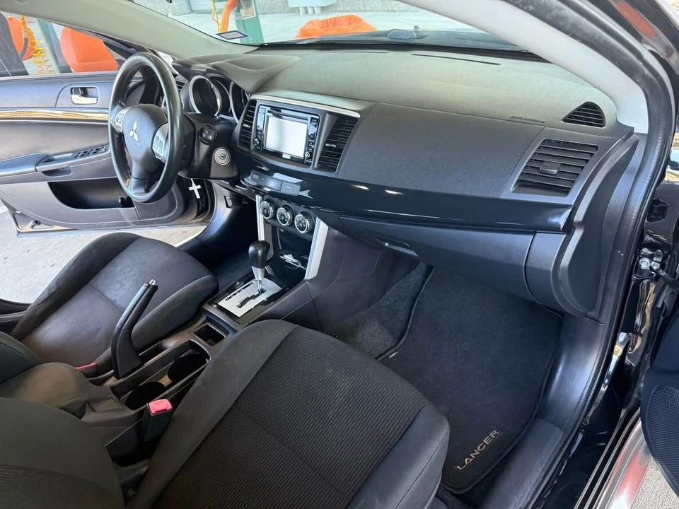 2017 Mitsubishi Lancer 10th Gen - Image 6 of 17