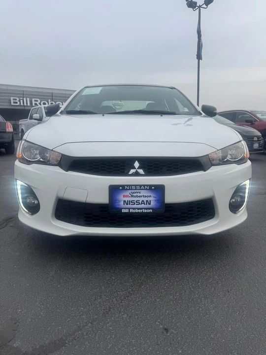 2017 Mitsubishi Lancer 10th Gen - Image 2 of 10