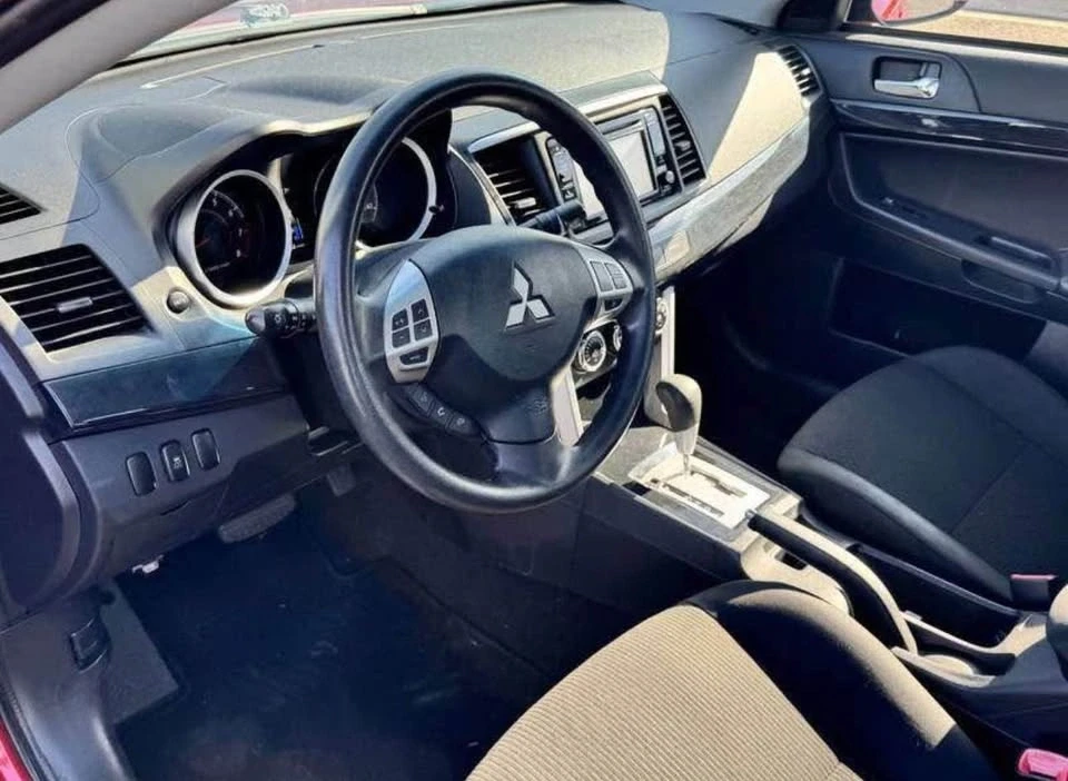 2017 Mitsubishi Lancer 10th Gen - Image 4 of 9