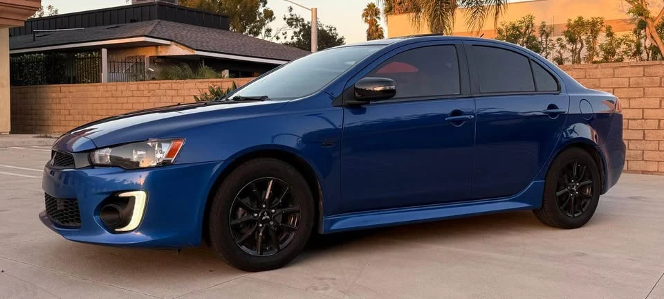 2017 Mitsubishi Lancer 10th Gen - Image 4 of 19