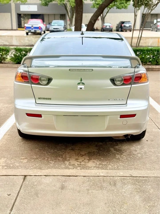 2017 Mitsubishi Lancer 10th Gen - Image 9 of 19