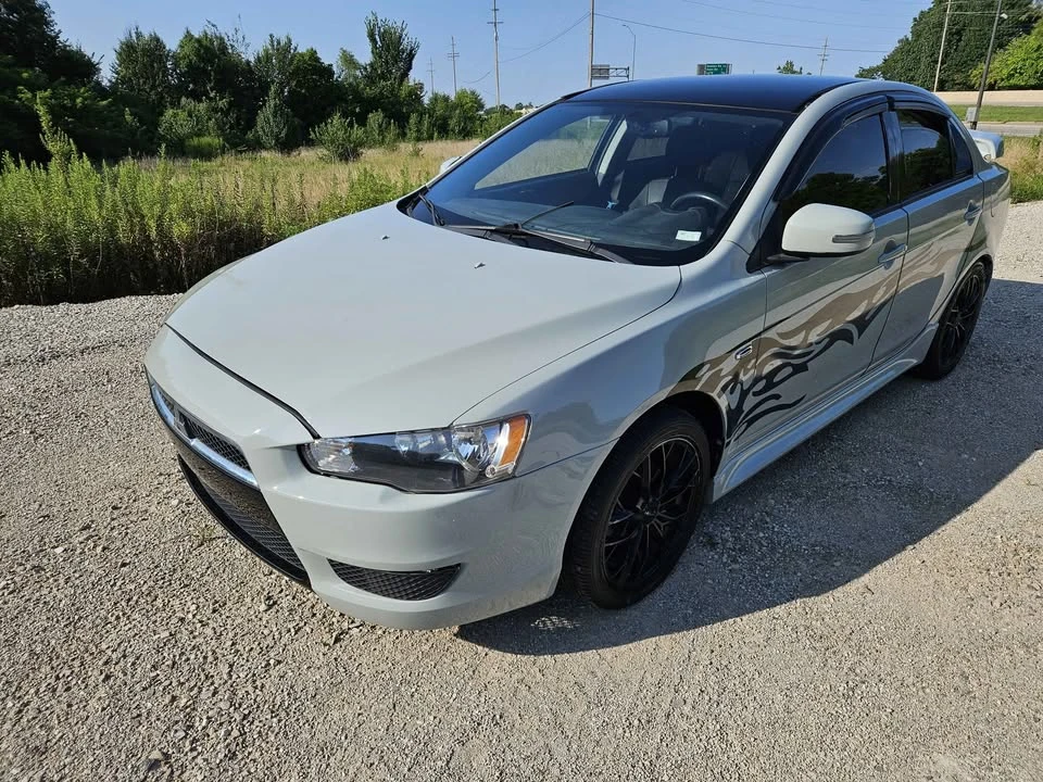 2017 Mitsubishi Lancer 10th Gen - Image 2 of 12
