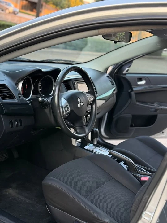 2017 Mitsubishi Lancer 10th Gen - Image 15 of 20