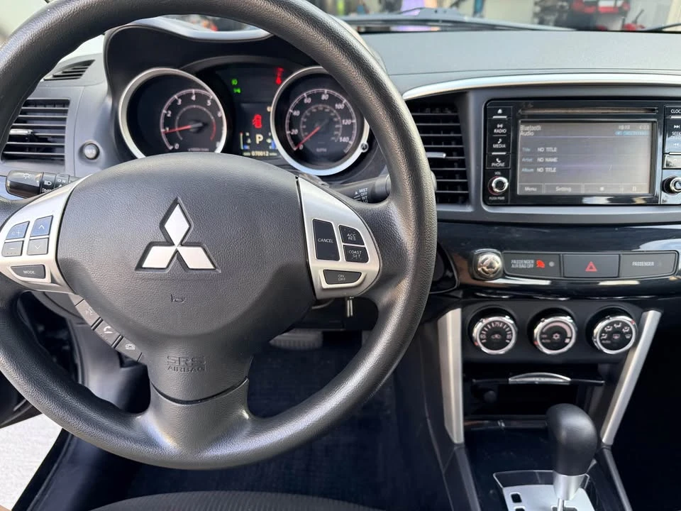 2017 Mitsubishi Lancer 10th Gen - Image 10 of 12