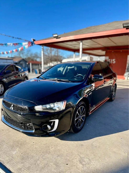 2017 Mitsubishi Lancer 10th Gen - Image 2 of 15