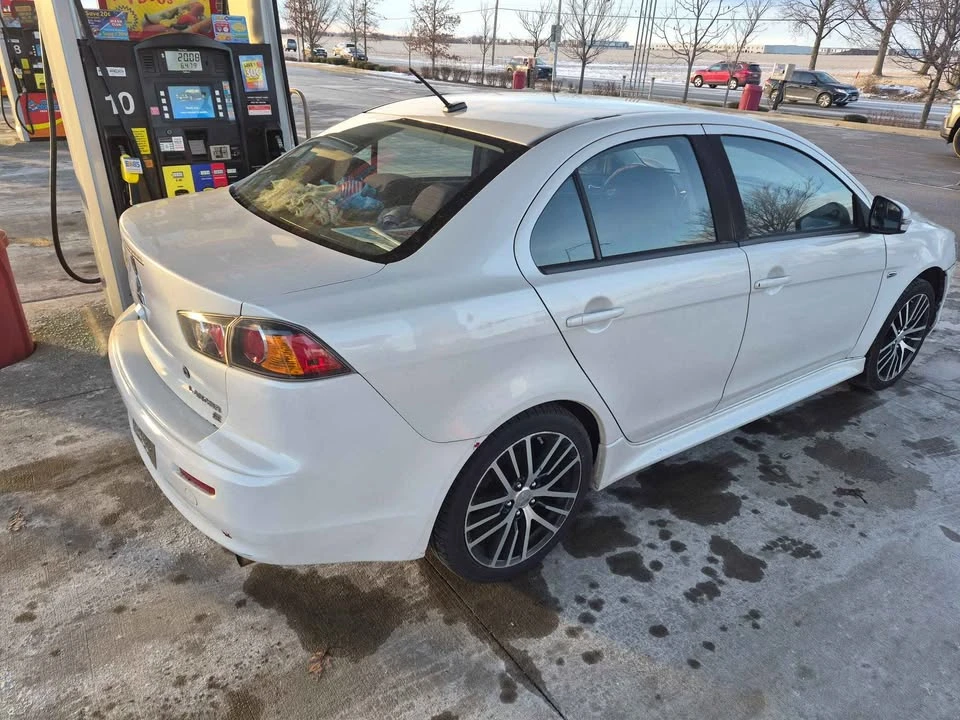 2017 Mitsubishi Lancer 10th Gen - Image 2 of 3