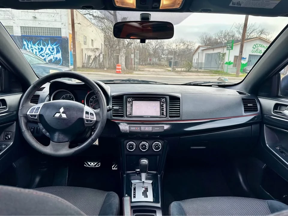 2017 Mitsubishi Lancer 10th Gen - Image 8 of 12