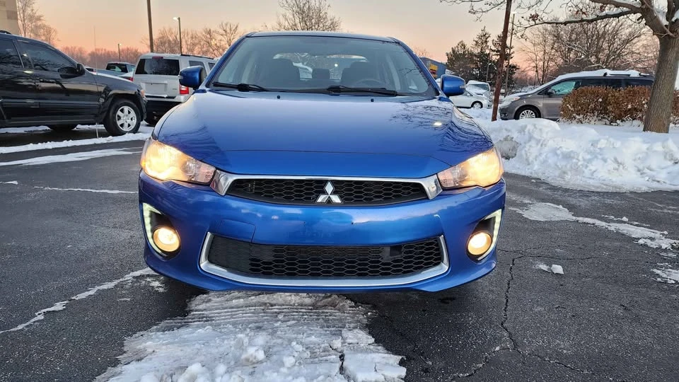 2017 Mitsubishi Lancer 10th Gen - Image 10 of 19