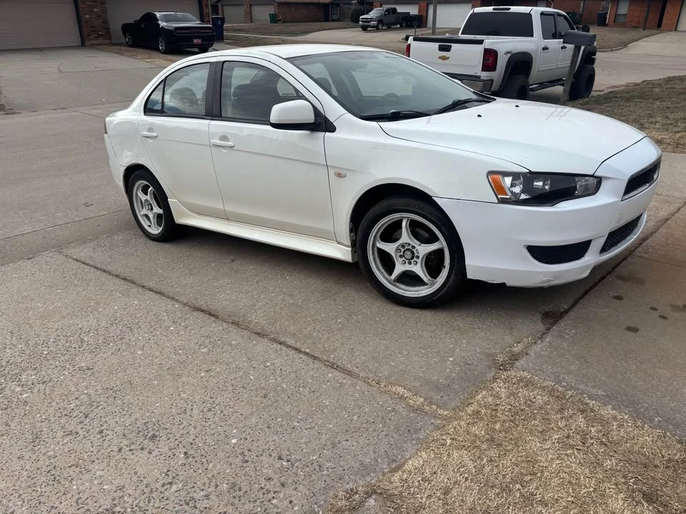 2017 Mitsubishi Lancer 10th Gen - Image 6 of 6